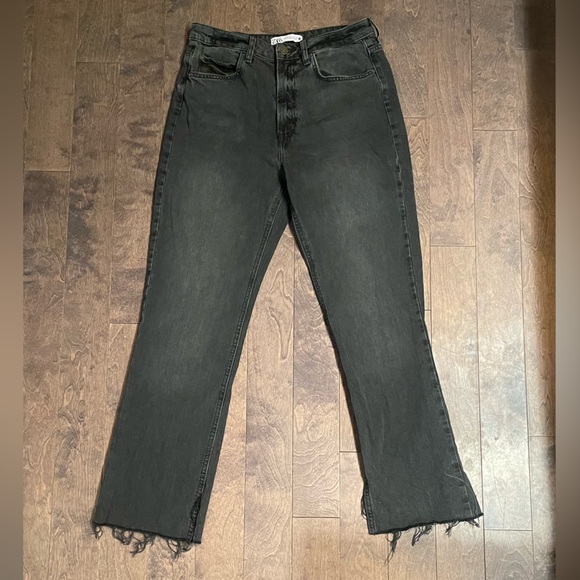 Black Denim High Waisted Straight Leg Sz 8 - Picture 1 of 3